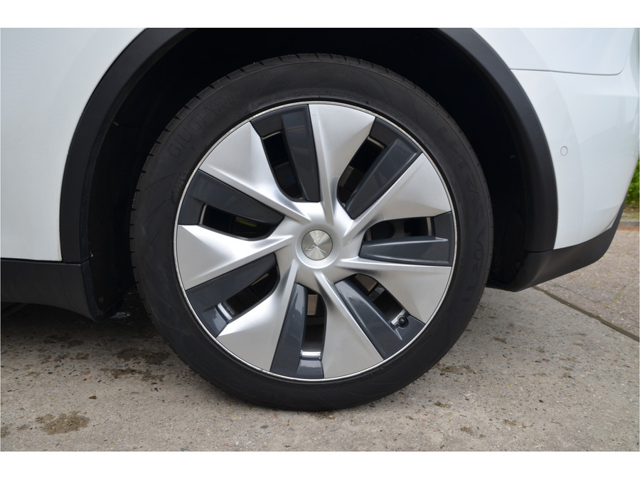 Tesla Model Y Long Range AWD 75 kWh