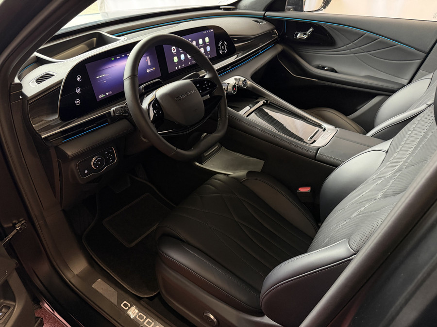 Omoda 9 OMODA 9 PREMIUM AWD | 145 KM ELEKTRISCH | 538 PK | MAT ZWART