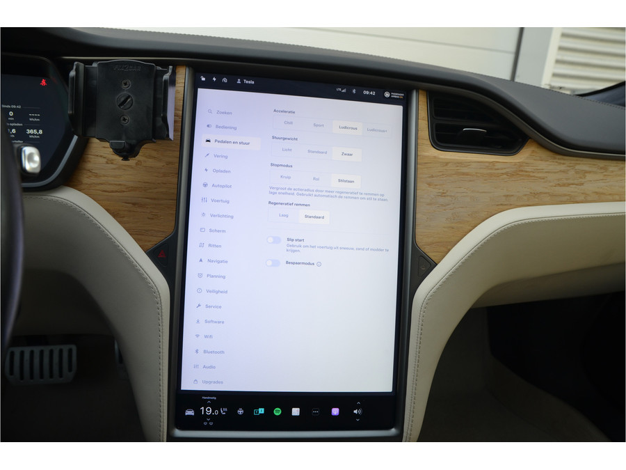 Tesla Model S Performance Ludicrous