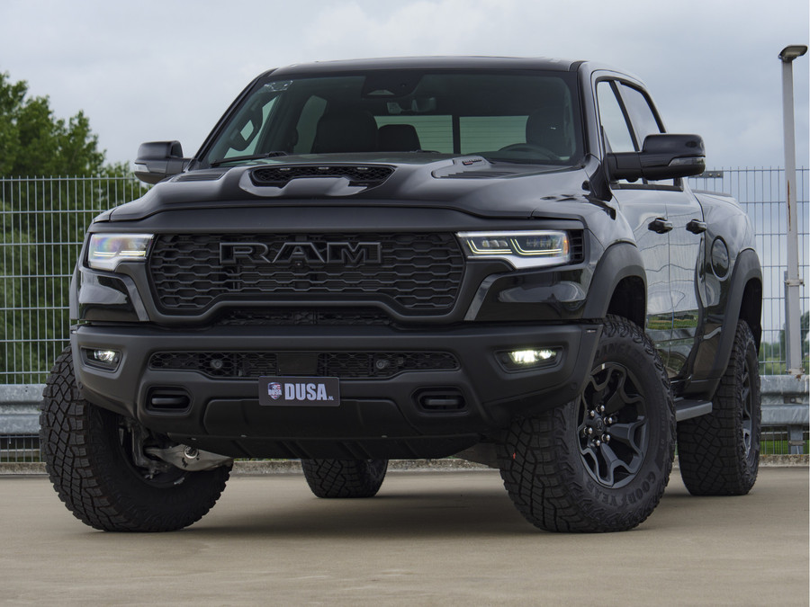 Dodge Ram Pick-Up | RHO | 3.0L Twin-Turbo I6 | 4x4 | Crew Cab
