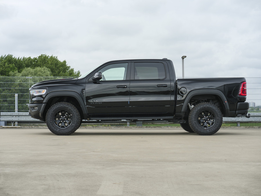 Dodge Ram Pick-Up | RHO | 3.0L Twin-Turbo I6 | 4x4 | Crew Cab