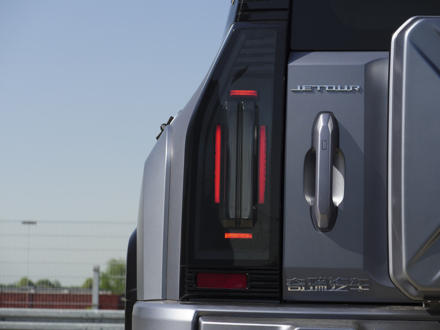 JETOUR T2 Luxury+