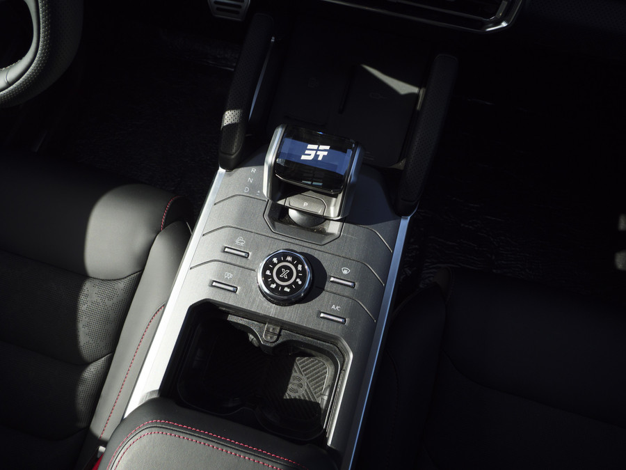 JETOUR T2 Luxury+