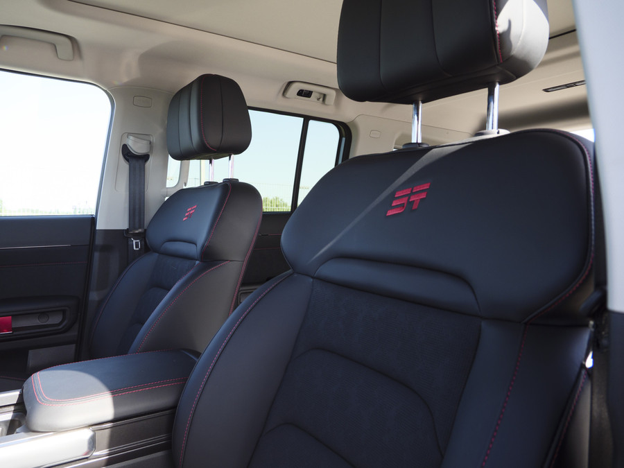 JETOUR T2 Luxury+