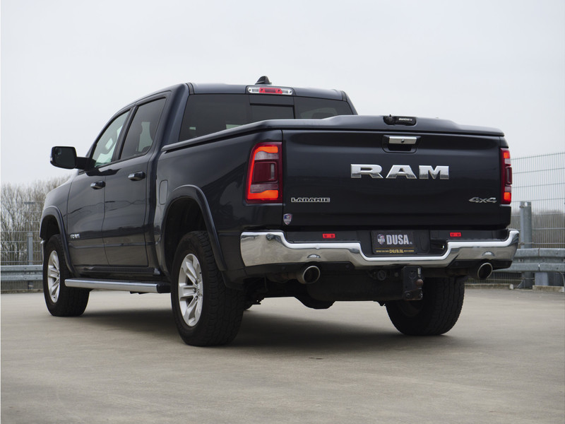 Dodge Ram 1500 | Laramie | 5.7 V8 | 4x4 | Crew Cab |