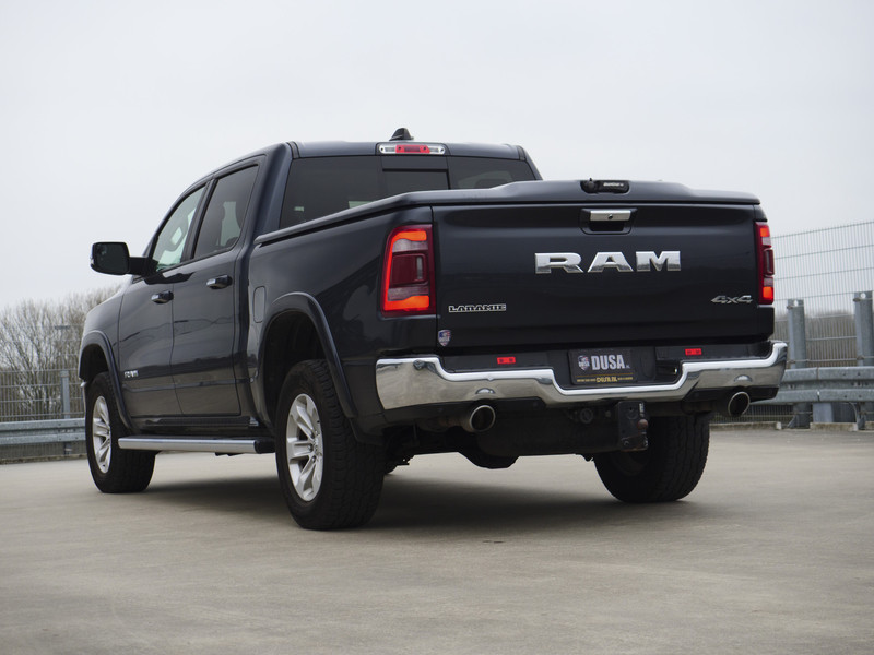 Dodge Ram 1500 | Laramie | 5.7 V8 | 4x4 | Crew Cab |
