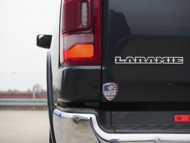 Dodge Ram 1500 | Laramie | 5.7 V8 | 4x4 | Crew Cab |