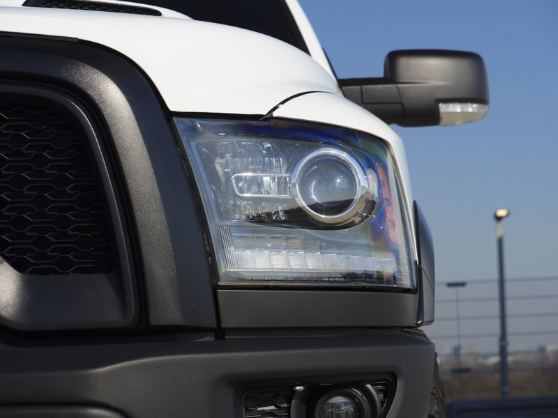 Dodge Ram 1500 | Warlock | 5.7 V8 | 4x4 | Crew Cab |