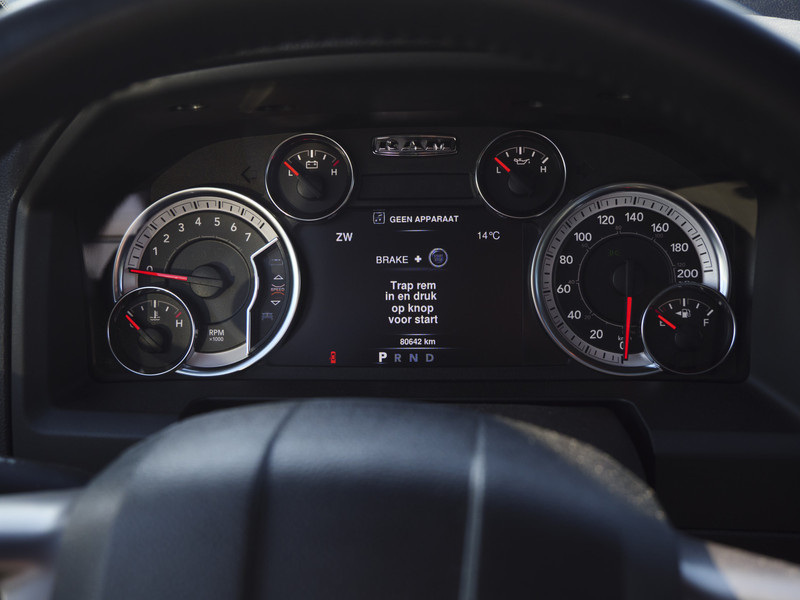 Dodge Ram 1500 | Warlock | 5.7 V8 | 4x4 | Crew Cab |