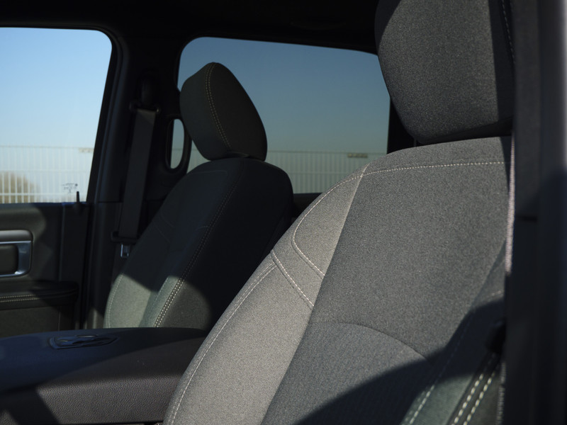 Dodge Ram 1500 | Warlock | 5.7 V8 | 4x4 | Crew Cab |