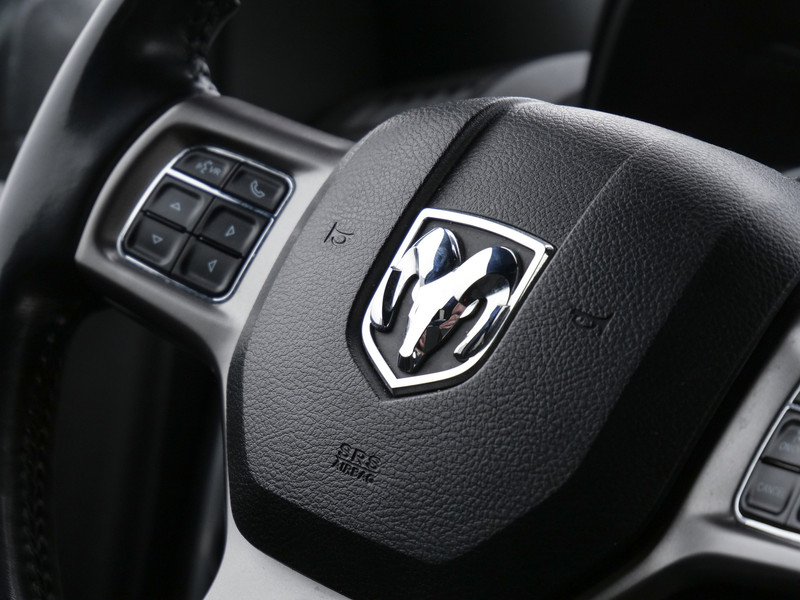 Dodge Ram 1500 | Warlock | 5.7 V8 | 4x4 | Crew Cab