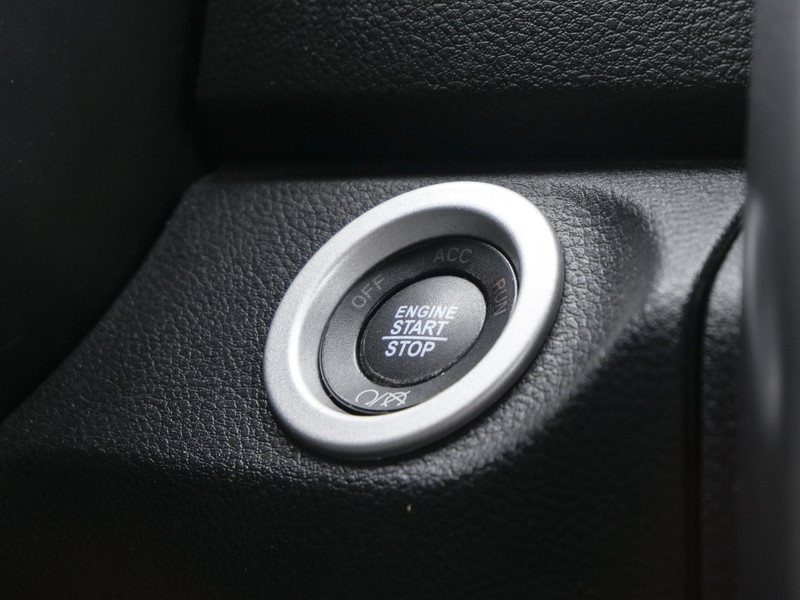 Dodge Ram 1500 | Warlock | 5.7 V8 | 4x4 | Crew Cab