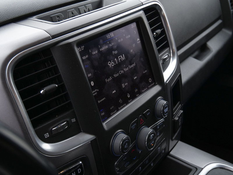 Dodge Ram 1500 | Warlock | 5.7 V8 | 4x4 | Crew Cab