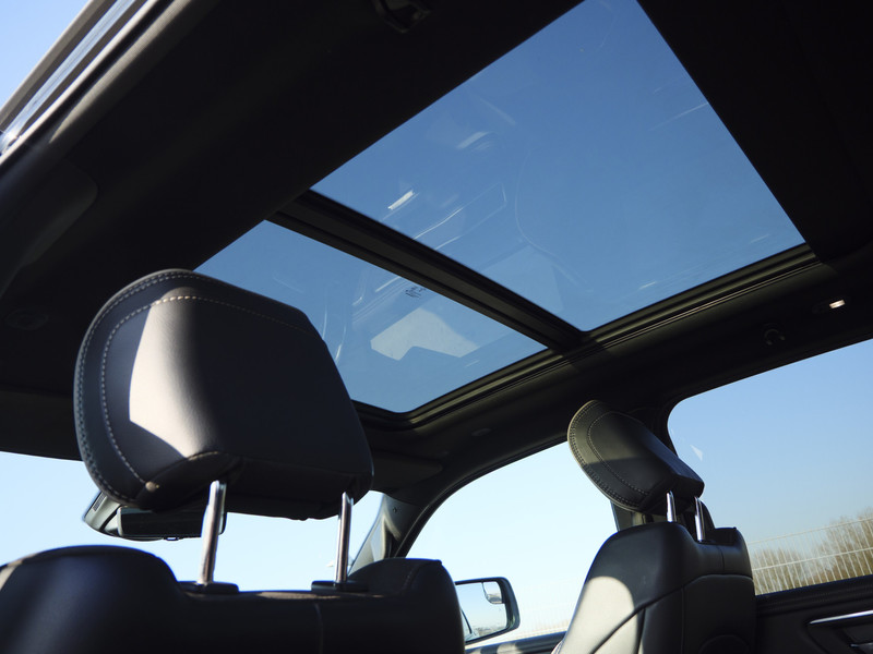 Dodge Ram 1500 | Laramie | 5.7 V8 | 4x4 | Crew Cab