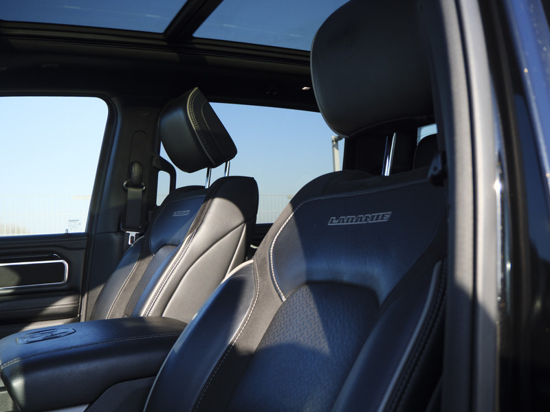 Dodge Ram 1500 | Laramie | 5.7 V8 | 4x4 | Crew Cab