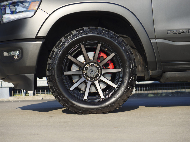 Dodge Ram 1500 | Laramie | 5.7 V8 | 4x4 | Crew Cab