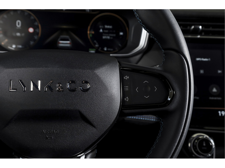 Lynk & Co 01 1.5 PHEV 261PK MY23