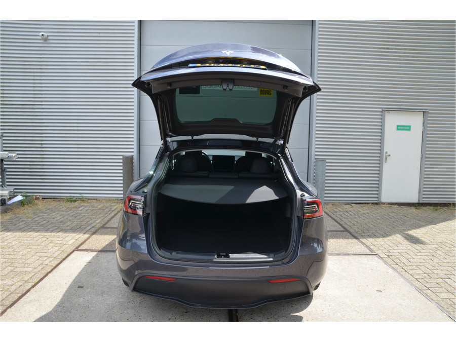 Tesla Model Y Long Range AWD 75 kWh