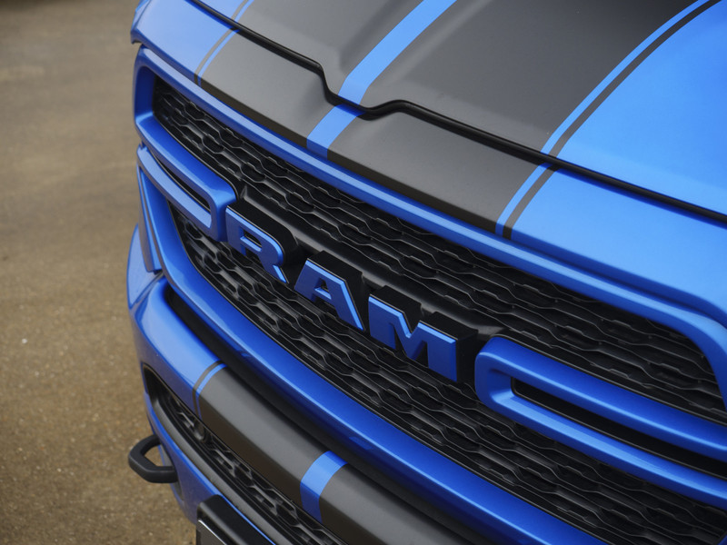 Dodge Ram 1500 | Bighorn | 5.7 HEMI V8 | 4x4 | Crew Cab |