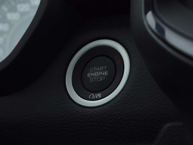 Dodge Ram 1500 | Bighorn | 5.7 HEMI V8 | 4x4 | Crew Cab |