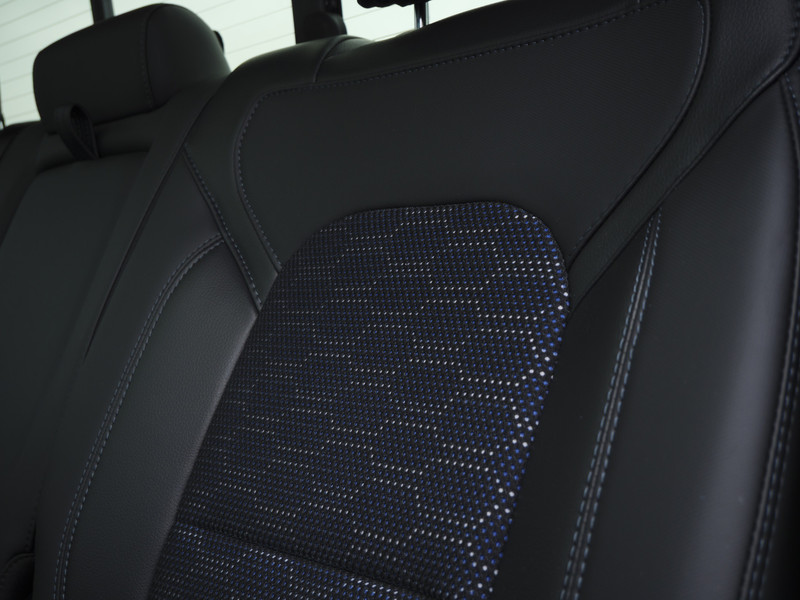 Dodge Ram 1500 | Bighorn | 5.7 HEMI V8 | 4x4 | Crew Cab |