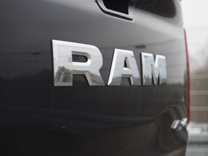 Dodge Ram 1500 | Laramie | 5.7 HEMI V8 | 4x4 | Crew Cab