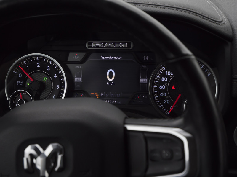 Dodge Ram 1500 | Laramie | 5.7 HEMI V8 | 4x4 | Crew Cab