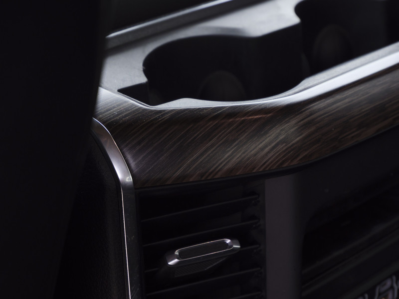 Dodge Ram 1500 | Laramie | 5.7 HEMI V8 | 4x4 | Crew Cab