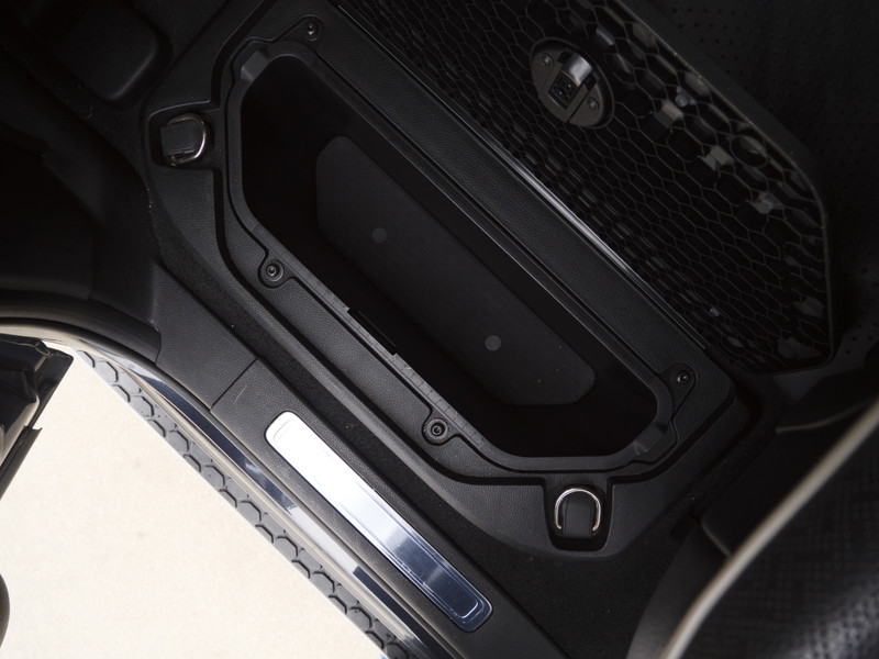 Dodge Ram 1500 | Laramie | 5.7 HEMI V8 | 4x4 | Crew Cab