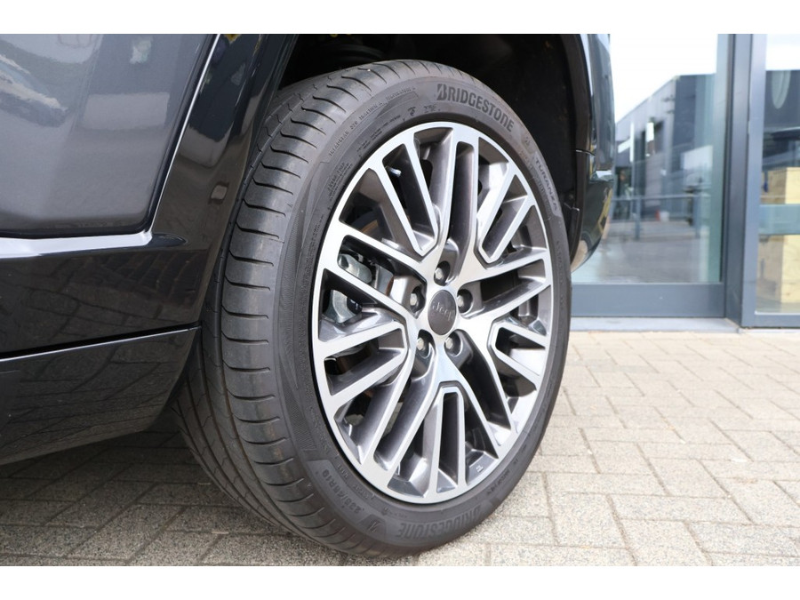Jeep Compass 1.5T SUMMIT e-HYBRID Automaat / Vol leder / 19 inch