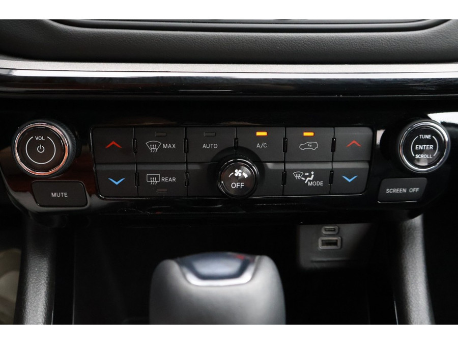 Jeep Compass 1.5T SUMMIT e-HYBRID Automaat / Vol leder / 19 inch