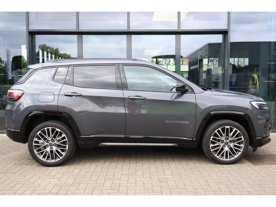 Jeep Compass 1.5T SUMMIT e-HYBRID Automaat / Vol leder / 19 inch