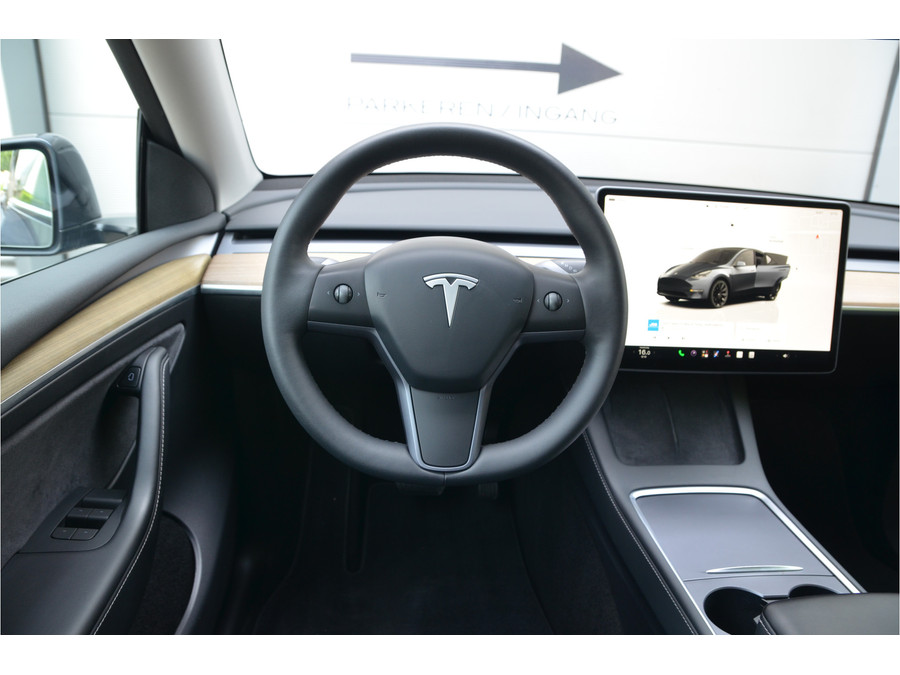 Tesla Model Y RWD 58 kWh