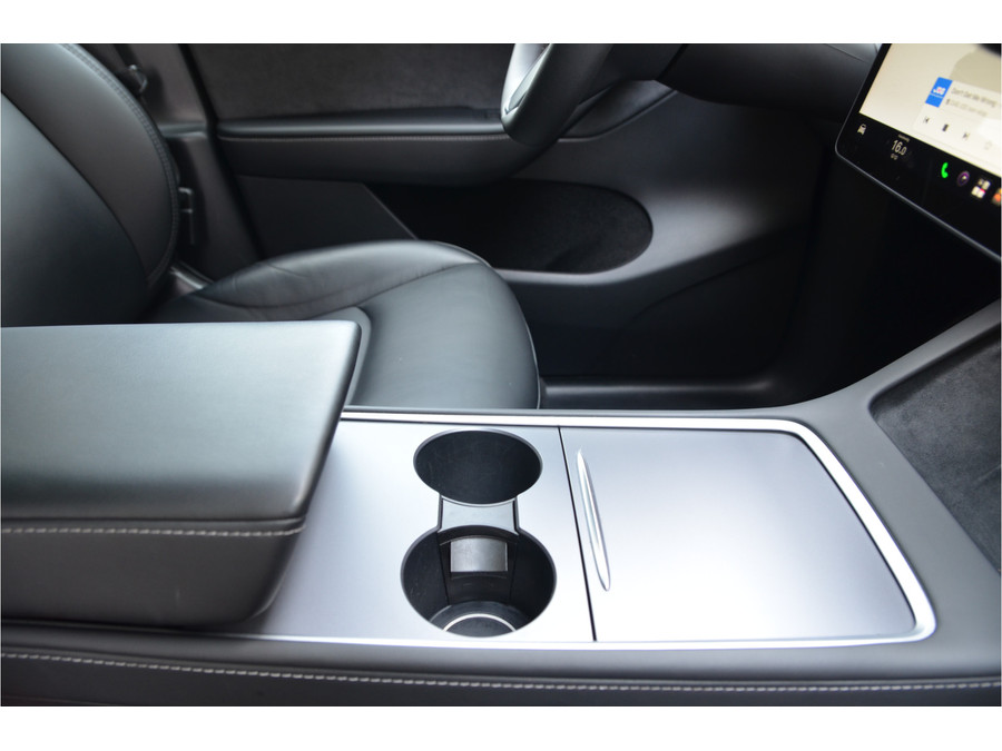 Tesla Model Y RWD 58 kWh