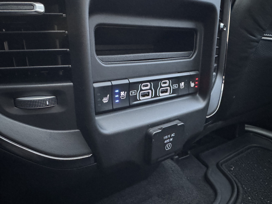 Dodge RAM 1500 Limited Night 540 PK