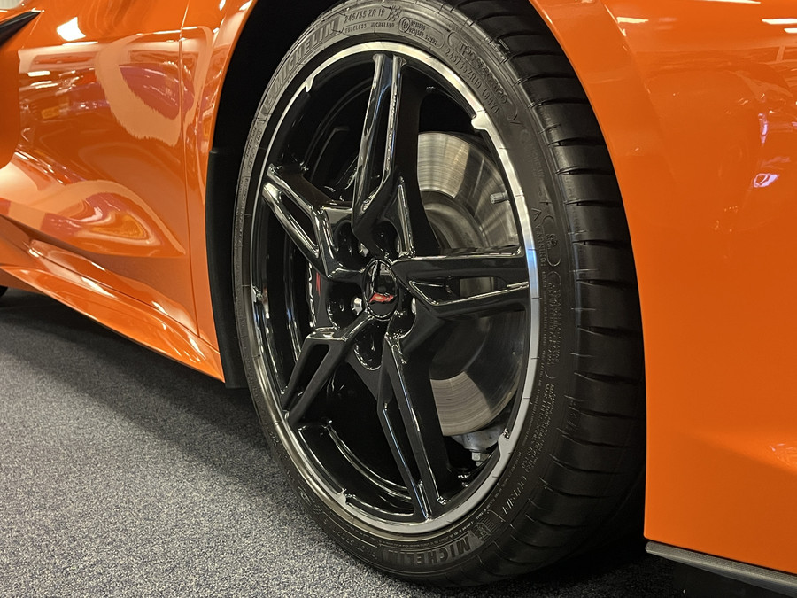 Chevrolet Corvette C8 6.2 V8 Stingray Coupe LT3 Z51 497PK 70 Years Edition