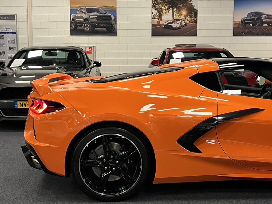 Chevrolet Corvette C8 6.2 V8 Stingray Coupe LT3 Z51 497PK 70 Years Edition