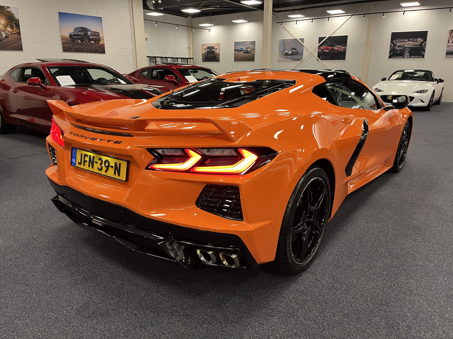 Chevrolet Corvette C8 6.2 V8 Stingray Coupe LT3 Z51 497PK 70 Years Edition