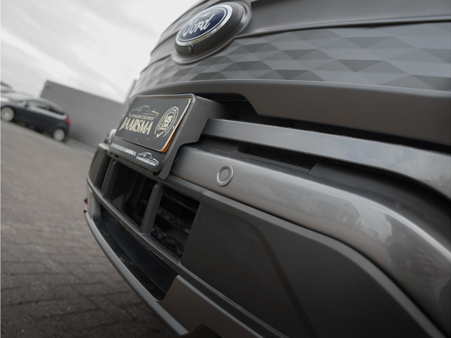 Ford F-150 Lightning Lariat Standard Range