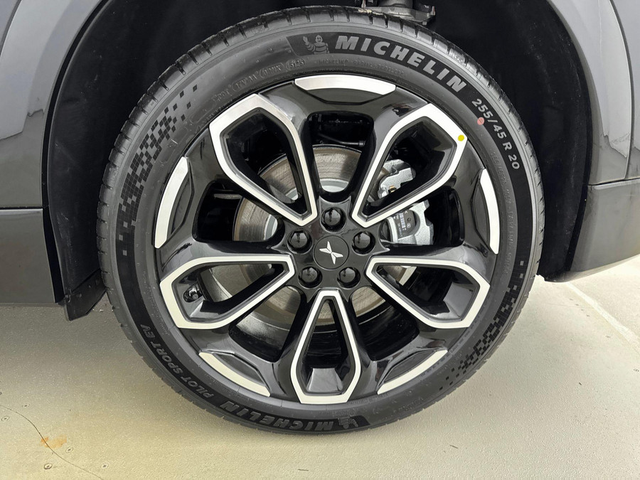 XPENG G6 RWD Long Range 80.8 kWh