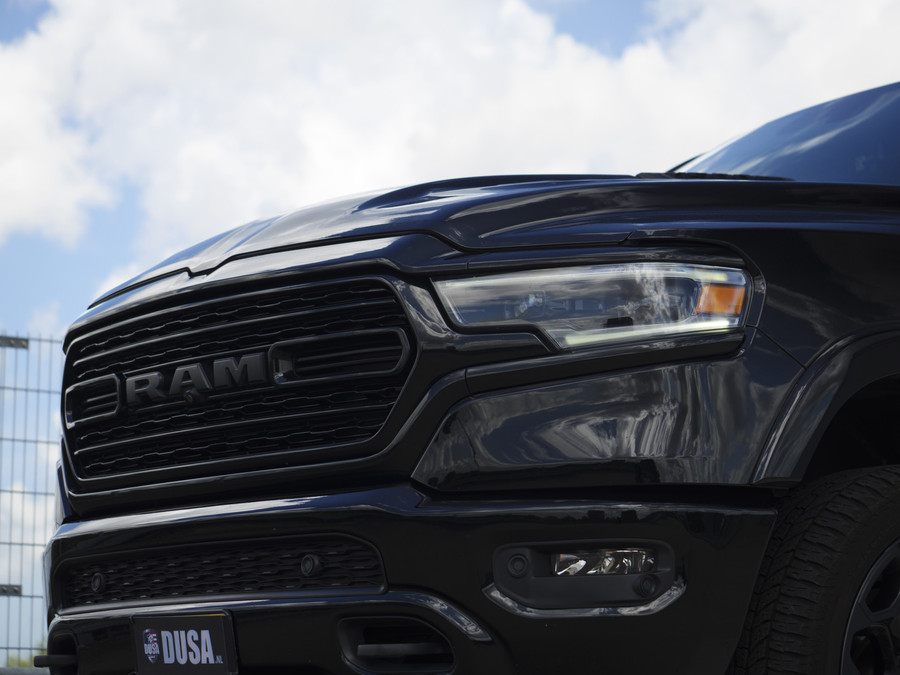 Dodge Ram 1500 | Limited | 5.7 V8 | 4x4 | Crew Cab