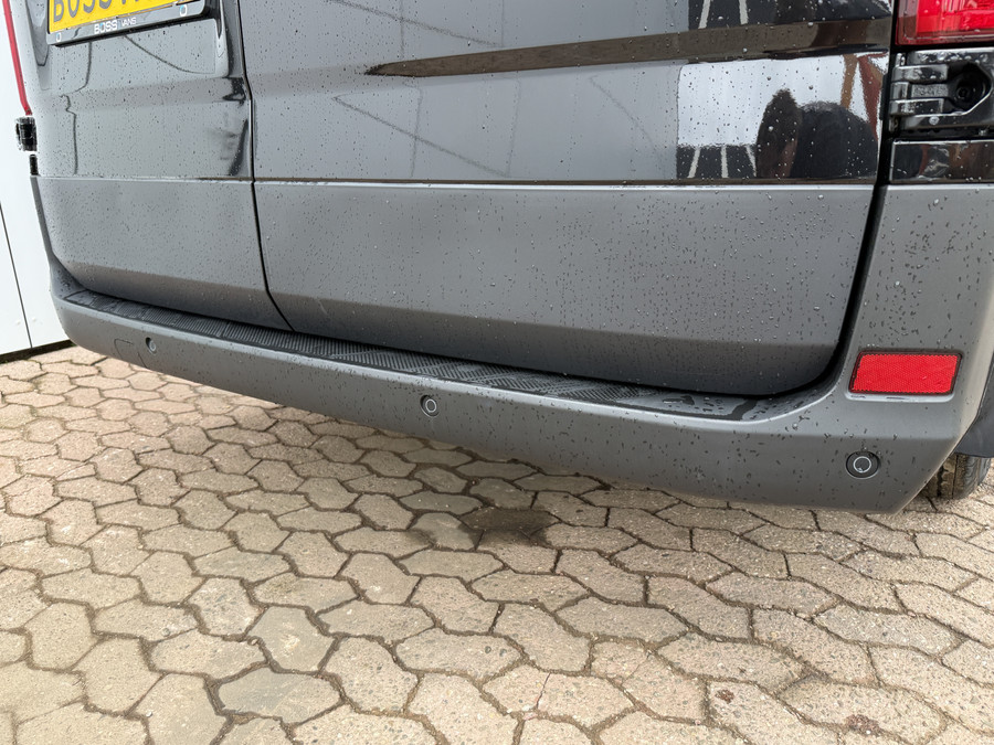 Maxus eDeliver 9 eDeliver 9 77kWh 204PK