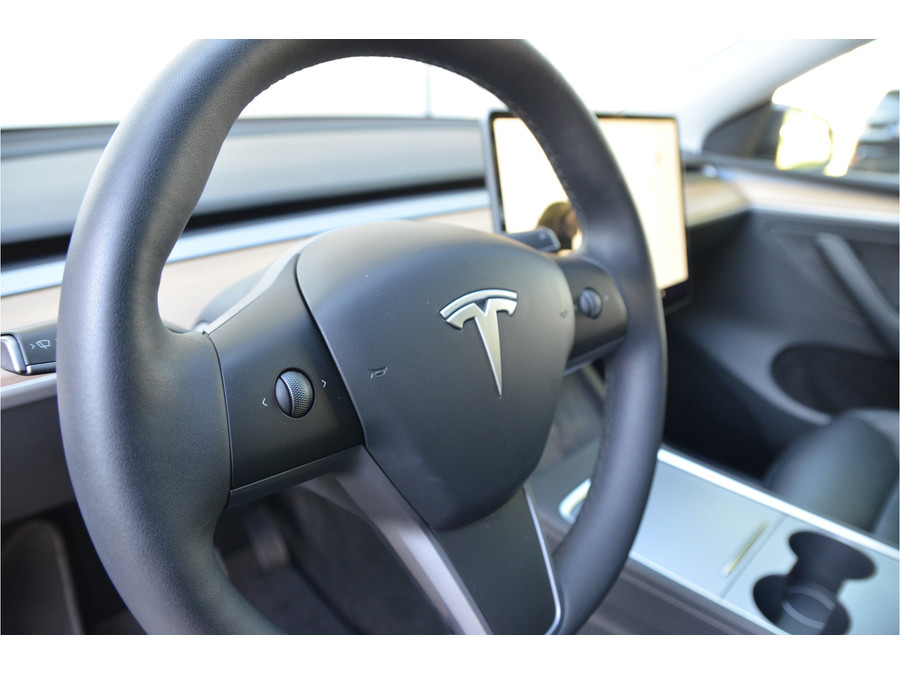 Tesla Model Y Long Range AWD 75 kWh