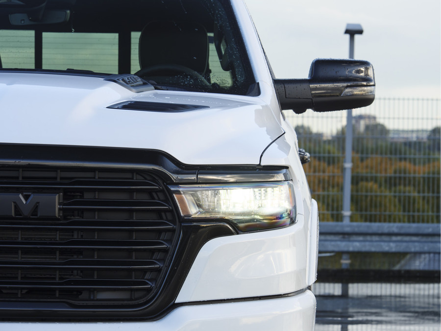 Dodge RAM 1500 | Laramie | Night | 3.0L I6 Hurricane | Crew Cab | 4X4 |