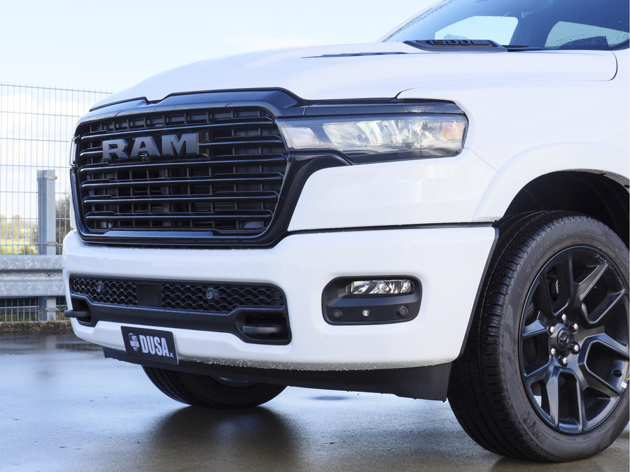Dodge RAM 1500 | Laramie | Night | 3.0L I6 Hurricane | Crew Cab | 4X4 |