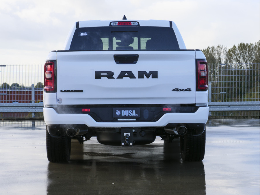 Dodge RAM 1500 | Laramie | Night | 3.0L I6 Hurricane | Crew Cab | 4X4 |