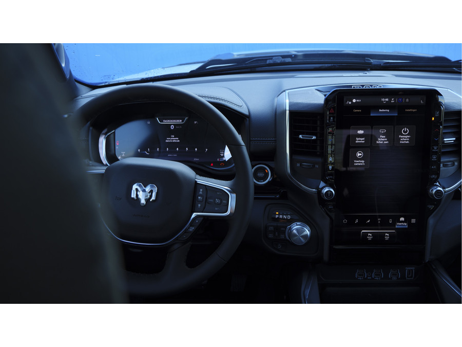 Dodge RAM 1500 | Laramie | Night | 3.0L I6 Hurricane | Crew Cab | 4X4 |