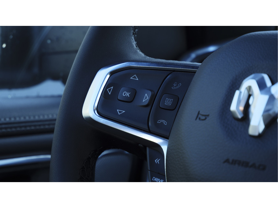 Dodge RAM 1500 | Laramie | Night | 3.0L I6 Hurricane | Crew Cab | 4X4 |