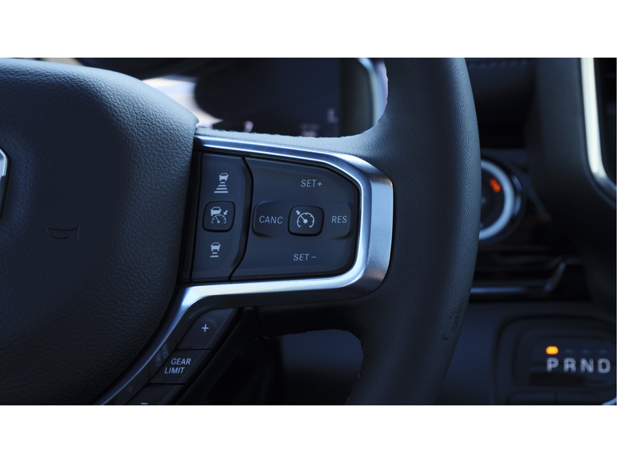 Dodge RAM 1500 | Laramie | Night | 3.0L I6 Hurricane | Crew Cab | 4X4 |