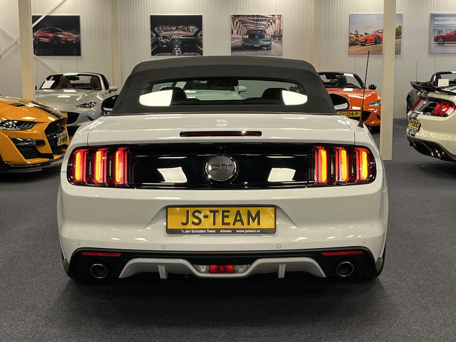 Ford Mustang Convertible 5.0 V8 GT 422PK Automaat Custom Pack Brembo